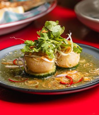 Ve La Thai Fine Dining Restaurant & Wine by null