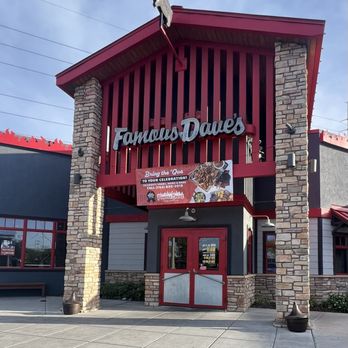 Famous Dave's Bar-B-Que - Outside - Barbeque Near Me - Las Vegas, Nevada Famous Dave's Bar-B-Que - Outside - Barbeque Near Me - Las Vegas, Nevada