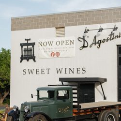 D'Agostini Wines