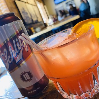 Panther Pub & Eatery - a drink and a can - Sports Bars Near Me - Greendale, Wisconsin