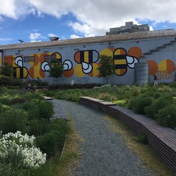 Fifth and Pine Park - Parks Near Me - Vancouver, British Columbia