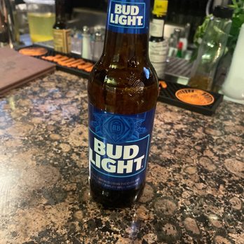 Churchill's - Pubs Near Me - Savannah, Georgia