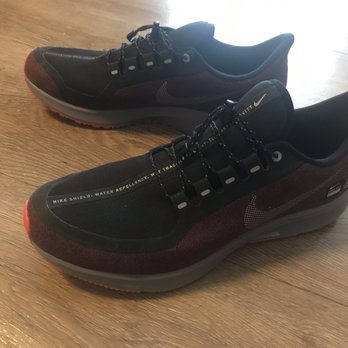 nike outlet jersey gardens mall