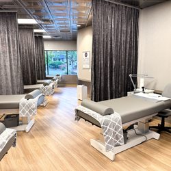 The Lash Lounge