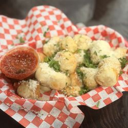 Garlic knots