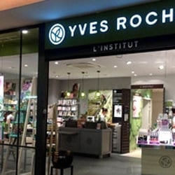 Yves Rocher - Vue sur vitrine
