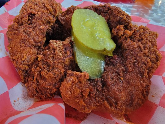 Lilly's Hot Chicken by null