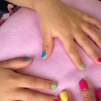 Va Nails 2 - Nail Salons Near Me - Sterling, Virginia