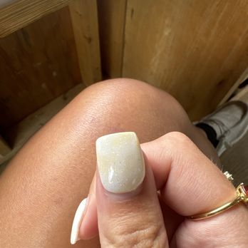 Gloss Spa - extreme yellowing - Nail Salons Near Me - Torrington, Connecticut Gloss Spa - extreme yellowing - Nail Salons Near Me - Torrington, Connecticut