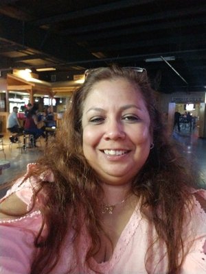 R & J Saloon by null