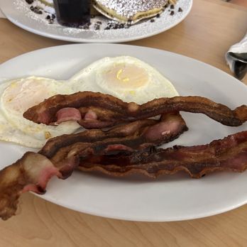 Elmer's Kitchen - Side of eggs and perfectly cooked bacon - Diners Near Me - Boise, Idaho