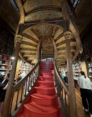 Livraria Lello by null