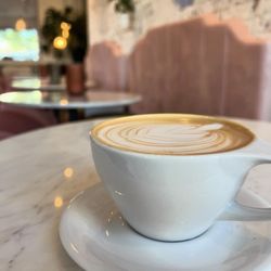 Hello Darling - Almond milk latte