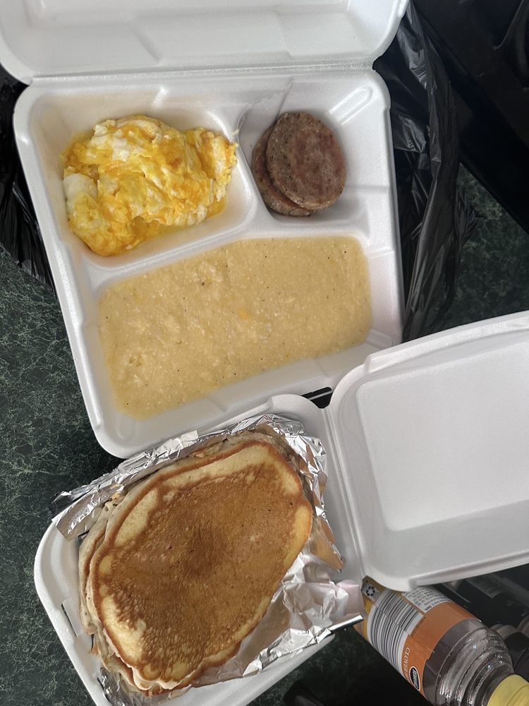 COCOA’S CAFE Updated September 2024 7312 Hwy 85, Riverdale, Barbeque Restaurant