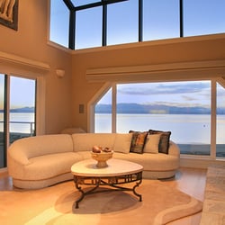 Whidbey Getaways - Jimmy's Beach House on Mutiny Bay