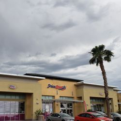 Shops at Topaz