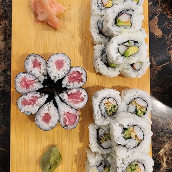 Sushi California - California roll. Shrimp crunch roll. Tuna roll. - Sushi Bars Near Me - Clarksville, Tennessee Sushi California - California roll. Shrimp crunch roll. Tuna roll. - Sushi Bars Near Me - Clarksville, Tennessee