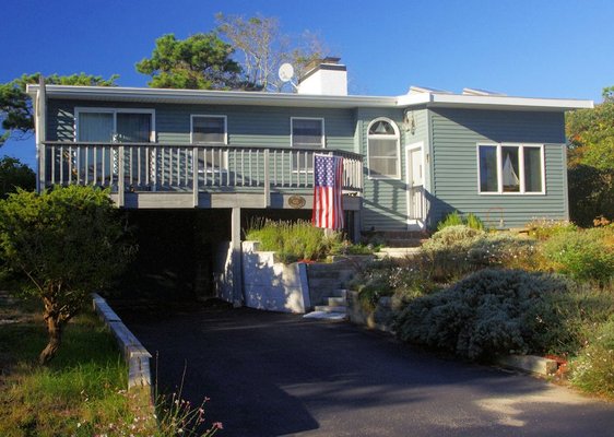 Surf Side Cottages by null