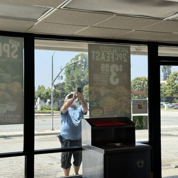 Church's Chicken - Crazy customer - Fast Food Near Me - Monrovia, California Church's Chicken - Crazy customer - Fast Food Near Me - Monrovia, California