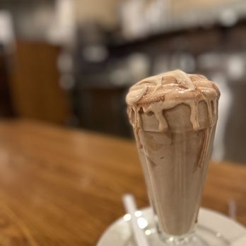 Pie 'n Burger - Chocolate malt - Burgers Near Me - Pasadena, California Pie 'n Burger - Chocolate malt - Burgers Near Me - Pasadena, California