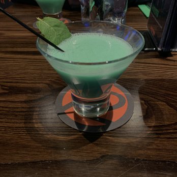 72 Tavern & Grill - Grasshopper mixed drink - Sports Bars Near Me - Utica, New York 72 Tavern & Grill - Grasshopper mixed drink - Sports Bars Near Me - Utica, New York