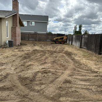 Martinez Landscaping & Tree Service - a back yard - Landscaping Near Me Martinez Landscaping & Tree Service - a back yard - Landscaping Near Me