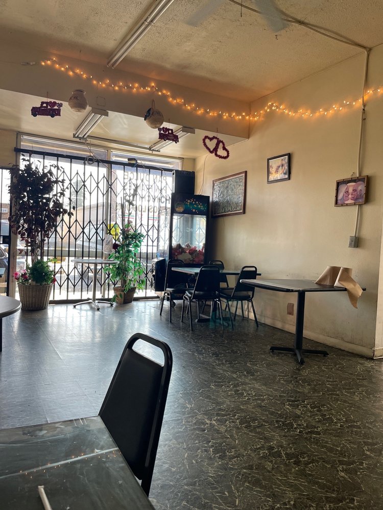 CAFE CHAPIN BAKERY & RESTAURANT Updated September 2024 12 Photos