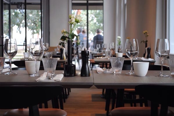 Mon Restaurant by null