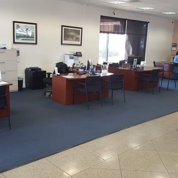 U.S. Bank Branch - Us Bank Manager & Representative desks - Banks & Credit Unions Near Me - Banning, California U.S. Bank Branch - Us Bank Manager & Representative desks - Banks & Credit Unions Near Me - Banning, California