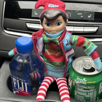 NYC Executive Limo - Elf on the Shelf gets Chauffeured to NYC on Xmas vacation. - Airport Shuttles Near Me NYC Executive Limo - Elf on the Shelf gets Chauffeured to NYC on Xmas vacation. - Airport Shuttles Near Me