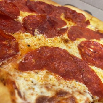 California Pizza Kitchen - Pepperoni pizza - Pizza Near Me - Santa Barbara, California California Pizza Kitchen - Pepperoni pizza - Pizza Near Me - Santa Barbara, California