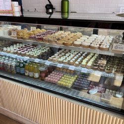 Barachou - West Village - Cream Puffs (Best Seller)