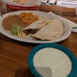 Ground beef soft tacos + jalapeno ranch - lifewithhanny