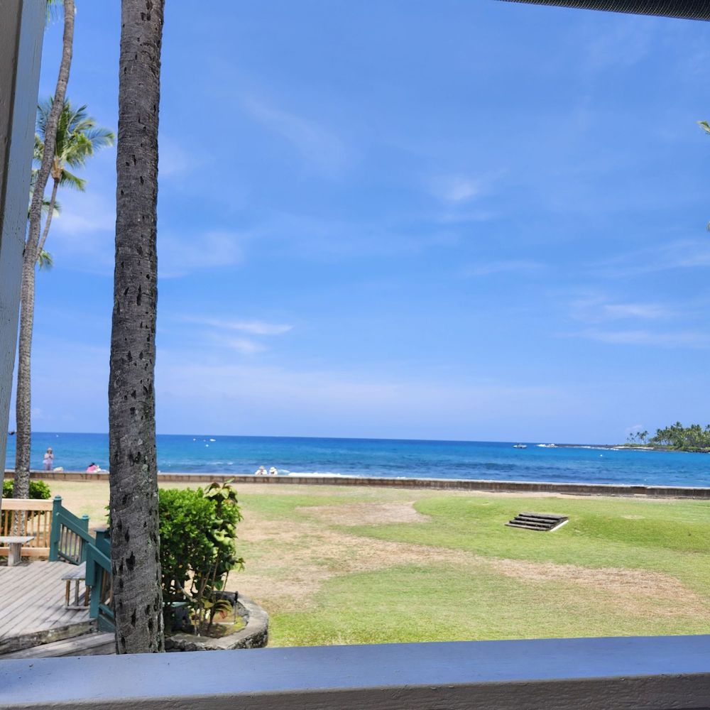 Aloha Vibes - No bad views! - Cocktail Bars Near Me - Kailua-Kona, Hawaii Aloha Vibes - No bad views! - Cocktail Bars Near Me - Kailua-Kona, Hawaii