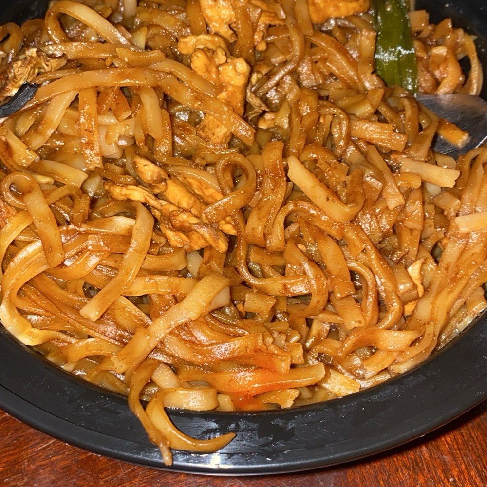 Young Chow Cafe - Chicken "Pad Thai" - Thai Near Me - Haymarket, Virginia Young Chow Cafe - Chicken "Pad Thai" - Thai Near Me - Haymarket, Virginia