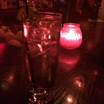 Wang's - Gin (Bombay) & Tonic - Lounges Near Me - Chicago, Illinois
