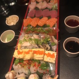 Sister of Sushi (Sashimi plate) Sister of Sushi (Sashimi plate)