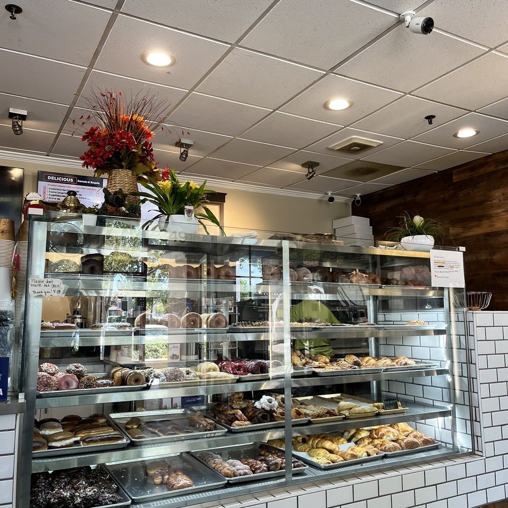 Delicious Donuts and Bagels - a bakery with a variety of baked goods - Donuts Near Me - Newark, California Delicious Donuts and Bagels - a bakery with a variety of baked goods - Donuts Near Me - Newark, California