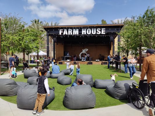 Farm House Collective by null