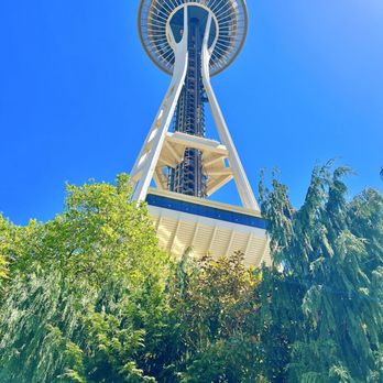 Space Needle - Landmarks & Historical Buildings Near Me - Seattle, Washington Space Needle - Landmarks & Historical Buildings Near Me - Seattle, Washington