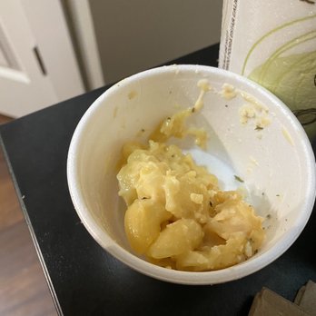 Joella's Hot Chicken - Indianapolis - Mac & Cheese - Southern Near Me - Indianapolis, Indiana
