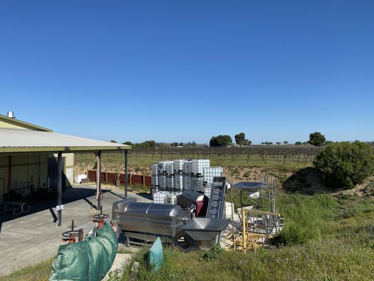 Pacific Wine Services by null