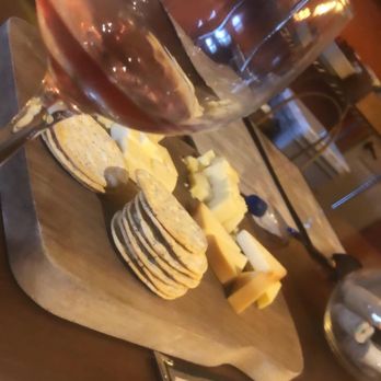Manchester Hill Winery and Vineyard - Wine Tasting Cheese Board - Wineries Near Me - Circleville, Ohio