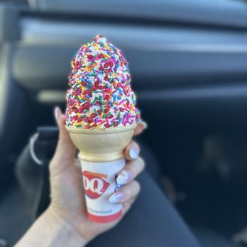 Dairy Queen Grill & Chill - vanilla w sprinkles medium! - Ice Cream & Frozen Yogurt Near Me - Swansboro, North Carolina