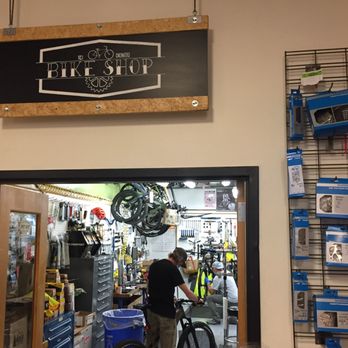 REI - New medium DRT 1.1 getting built by Tony! - Bikes Near Me - Carlsbad, California REI - New medium DRT 1.1 getting built by Tony! - Bikes Near Me - Carlsbad, California