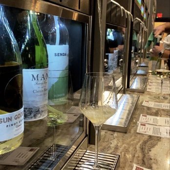 Uva Wine Bar - Wine Bars Near Me - Plymouth, Massachusetts