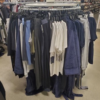 Nordstrom Rack - Department Stores Near Me - Northbrook, Illinois