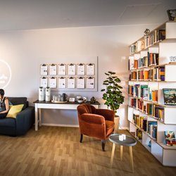 Element Yoga Berlin - Element Yoga Studio Bibliothek