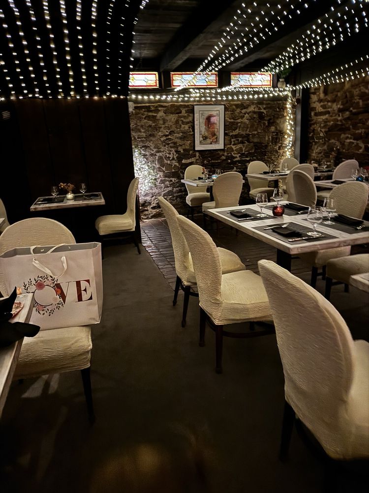 The Restaurant at the Jacksonville Inn