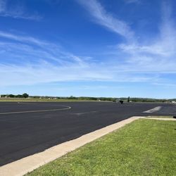 Mineral Wells Airport - Ex-Military jet